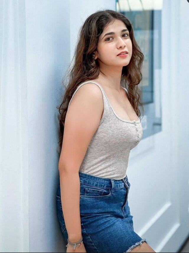 prachi kadam